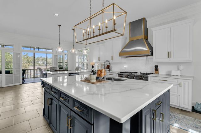 3516 Henrietta Hartford Road, Mount Pleasant, SC 29466