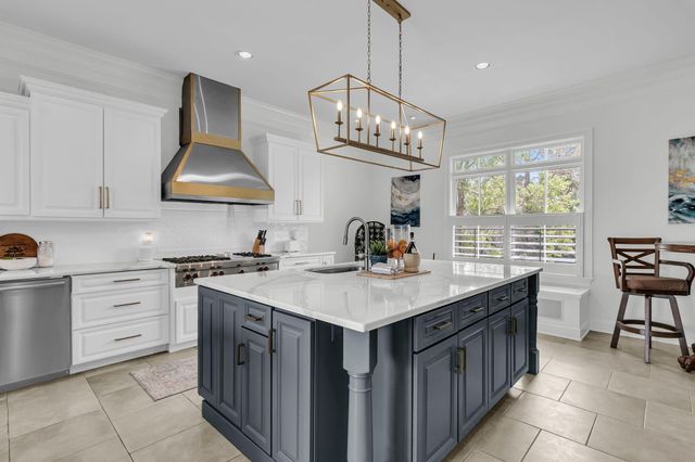 3516 Henrietta Hartford Road, Mount Pleasant, SC 29466