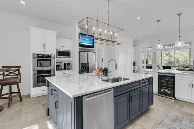 3516 Henrietta Hartford Road, Mount Pleasant, SC 29466