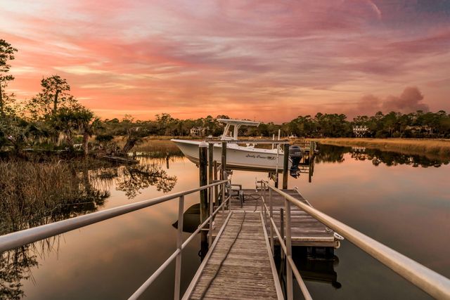 3516 Henrietta Hartford Road, Mount Pleasant, SC 29466