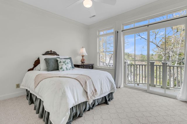 3516 Henrietta Hartford Road, Mount Pleasant, SC 29466