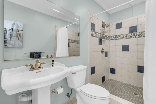 3516 Henrietta Hartford Road, Mount Pleasant, SC 29466