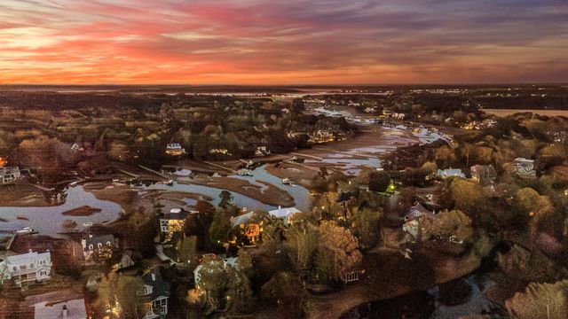 3516 Henrietta Hartford Road, Mount Pleasant, SC 29466