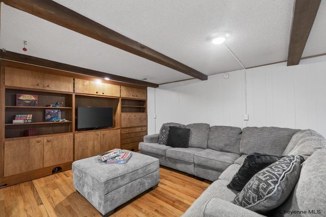 603 BALDWIN DR, Cheyenne, WY 82009