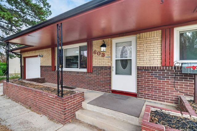 603 BALDWIN DR, Cheyenne, WY 82009