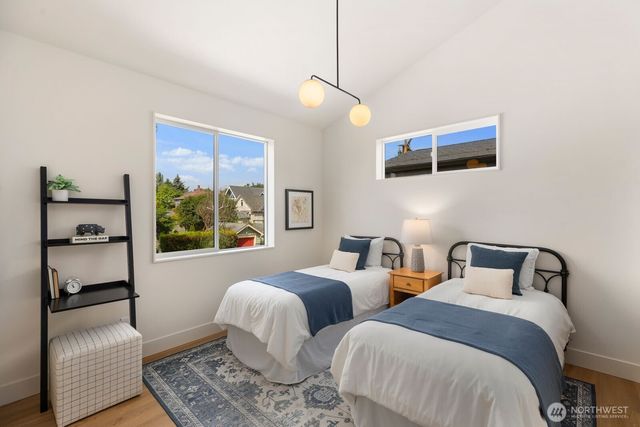 3305 S Hanford Street, Seattle, WA 98144