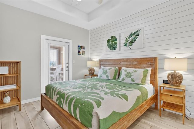 1813 S 11th St 102, Port Aransas, TX 78373