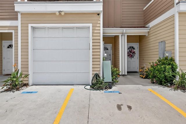 1813 S 11th St 102, Port Aransas, TX 78373