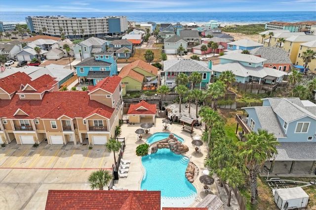 1813 S 11th St 102, Port Aransas, TX 78373