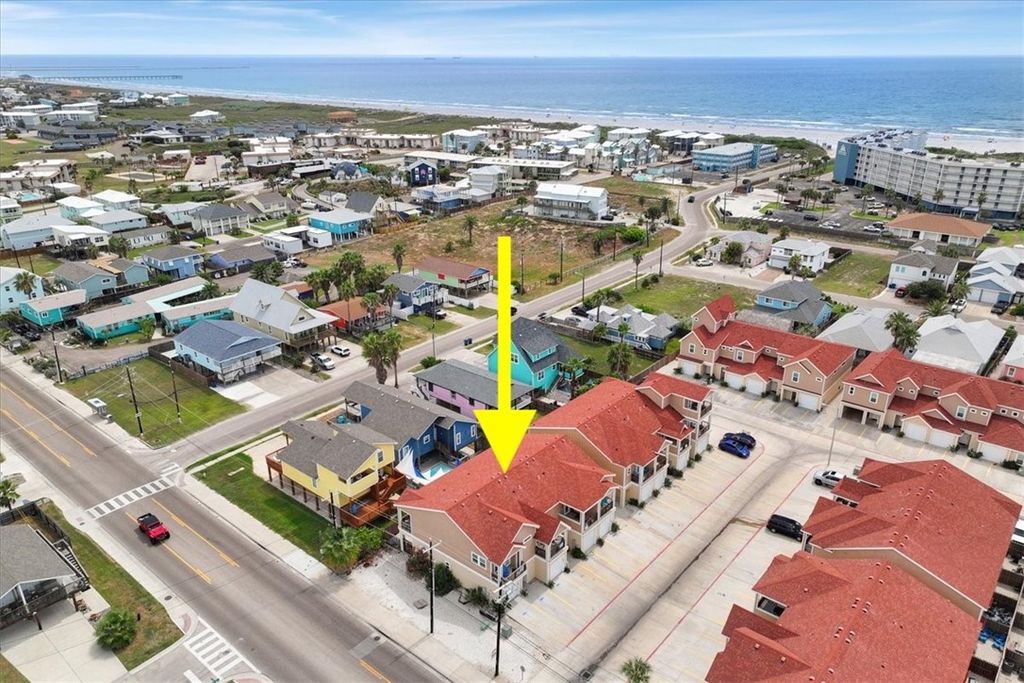 1813 S 11th St 102, Port Aransas, TX 78373