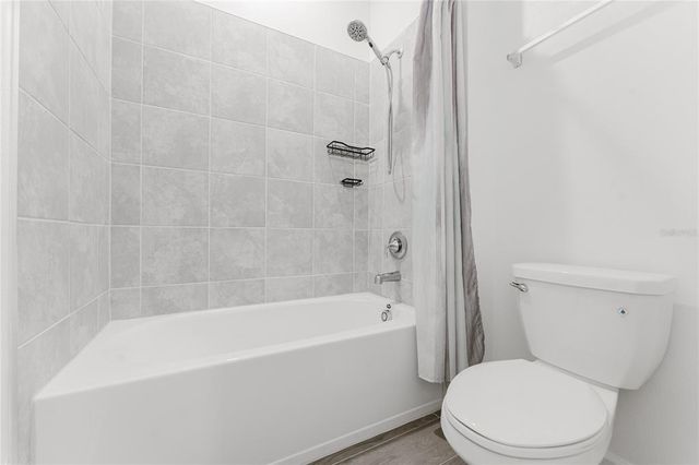 2862 ARMSTRONG AVENUE, Clermont, FL 34714