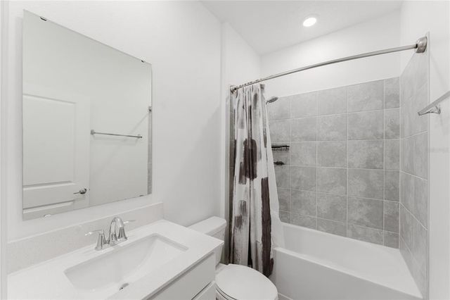 2862 ARMSTRONG AVENUE, Clermont, FL 34714