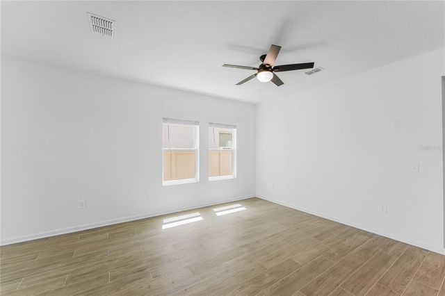 2862 ARMSTRONG AVENUE, Clermont, FL 34714