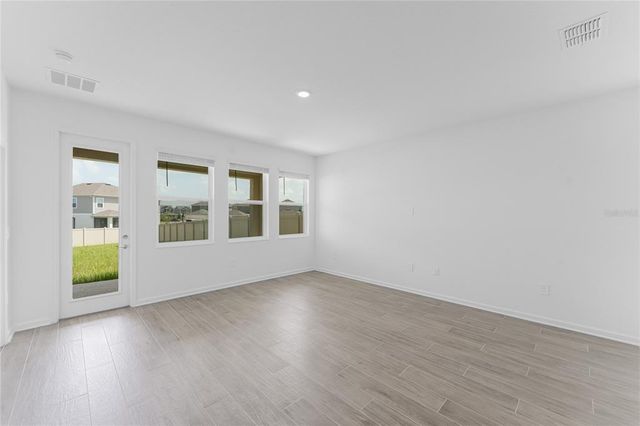2862 ARMSTRONG AVENUE, Clermont, FL 34714