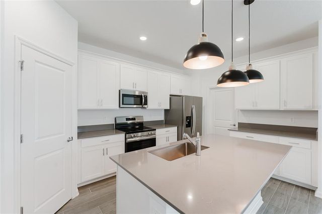 2862 ARMSTRONG AVENUE, Clermont, FL 34714