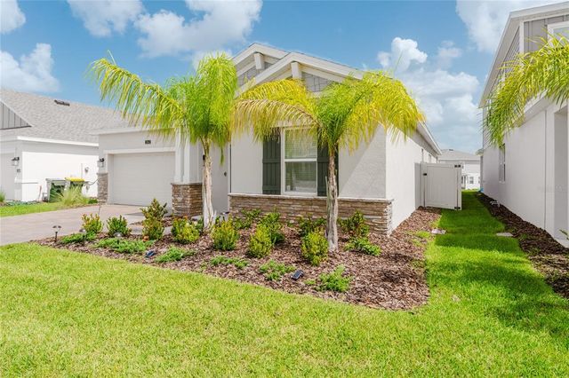 2862 ARMSTRONG AVENUE, Clermont, FL 34714
