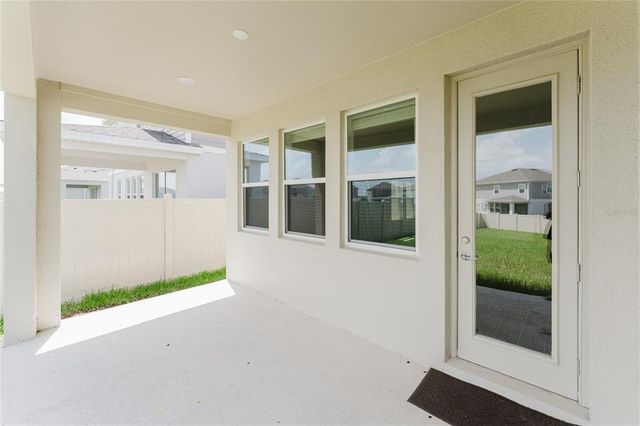 2862 ARMSTRONG AVENUE, Clermont, FL 34714