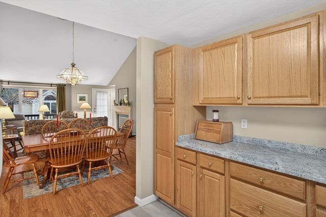 18 Windward St 18, Mashpee, MA 02649
