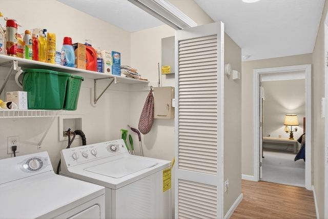 18 Windward St 18, Mashpee, MA 02649