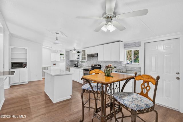 1199 Zack Street SE, Bolivia, NC 28422
