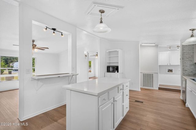 1199 Zack Street SE, Bolivia, NC 28422
