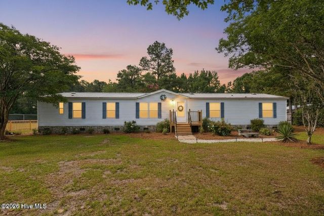 1199 Zack Street SE, Bolivia, NC 28422