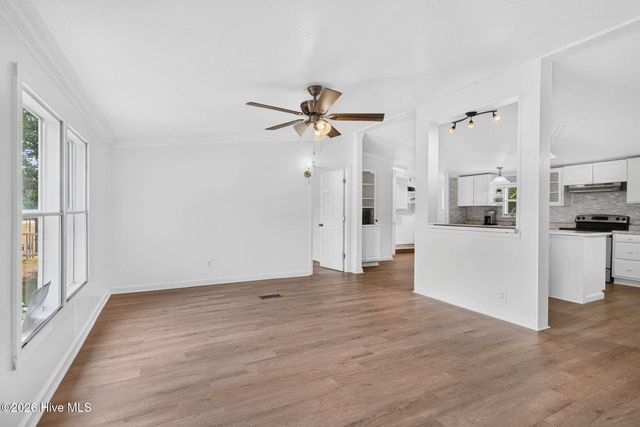 1199 Zack Street SE, Bolivia, NC 28422