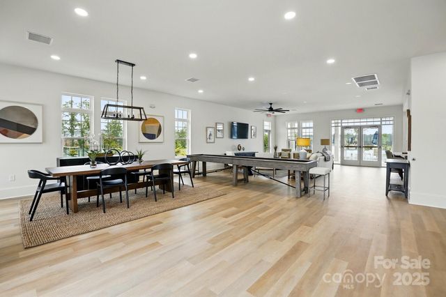 8644 Acadia Parkway 589, Sherrills Ford, NC 28673