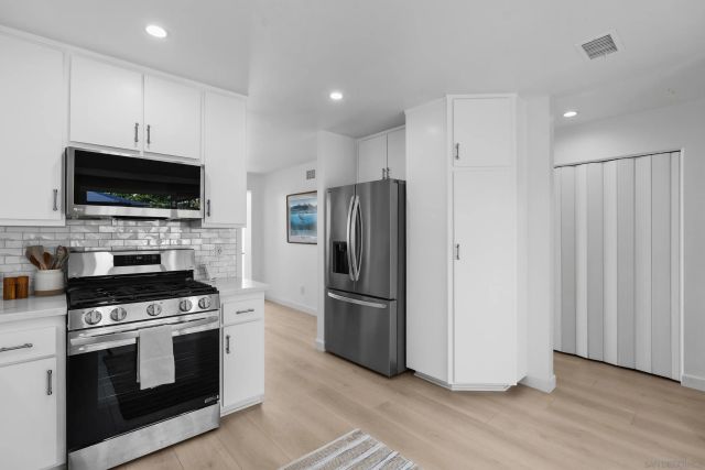 849 Bluebell Ct, Carlsbad, CA 92011