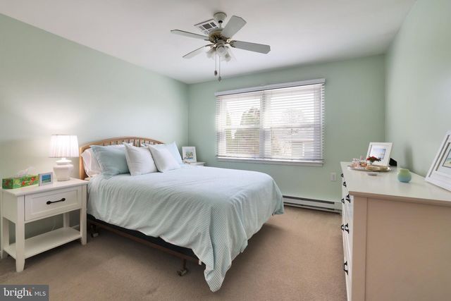 27 MAGNOLIA RD., Stafford Twp, NJ 08050