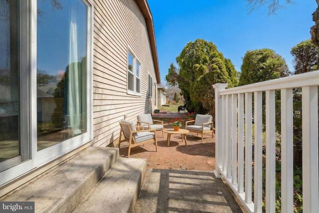 27 MAGNOLIA RD., Stafford Twp, NJ 08050