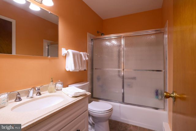 27 MAGNOLIA RD., Stafford Twp, NJ 08050