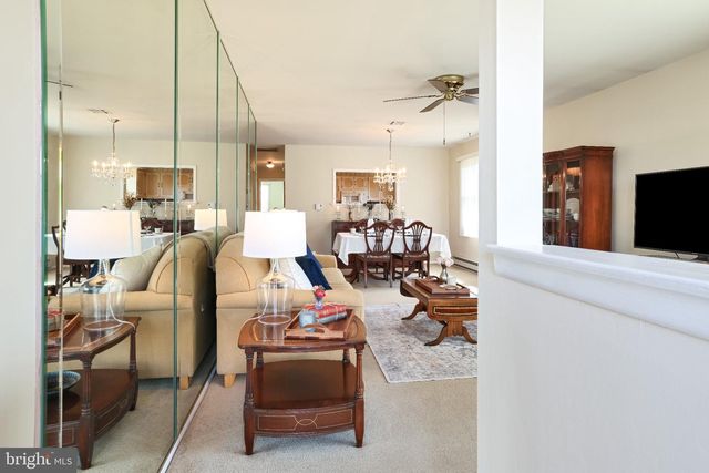 27 MAGNOLIA RD., Stafford Twp, NJ 08050