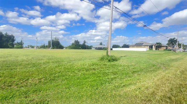 312 SW 15TH STREET, Cape Coral, FL 33991