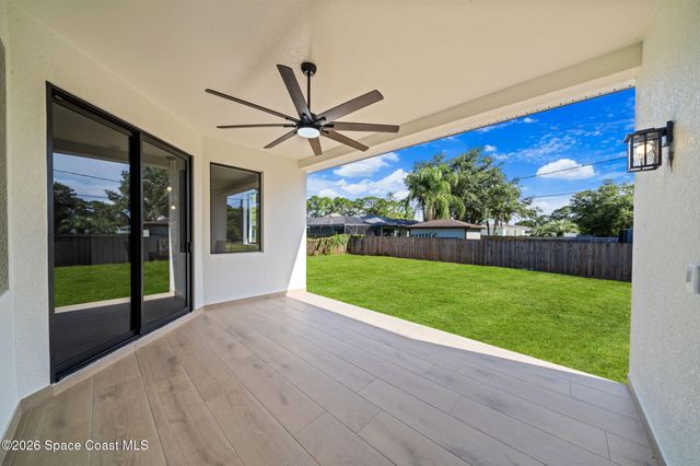 1356 Walthan Street SE, Palm Bay, FL 32909
