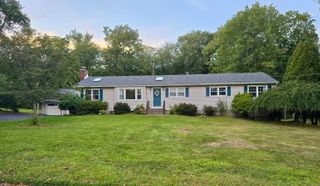 43 Jog Hill Road, Trumbull, CT 06611