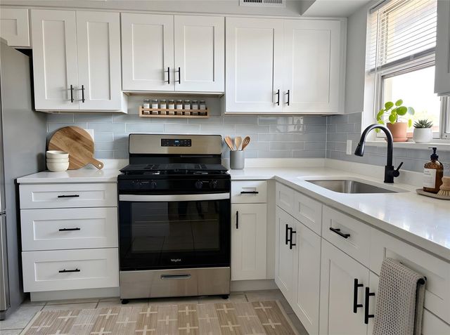 5840 30TH AVENUE S 102, Gulfport, FL 33707