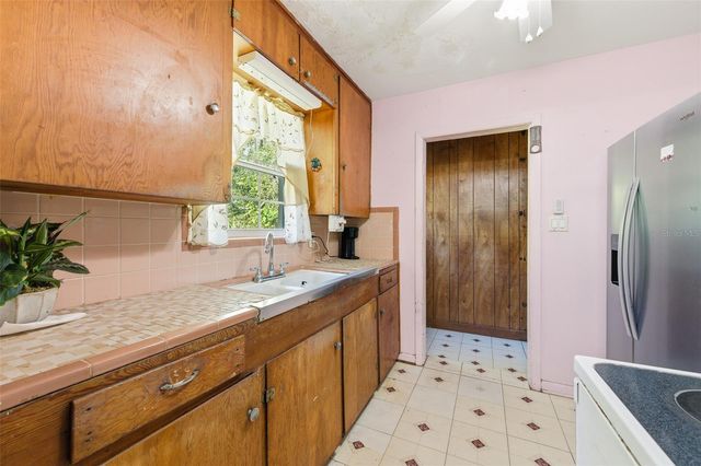 202 SE 49TH DRIVE, Gainesville, FL 32641