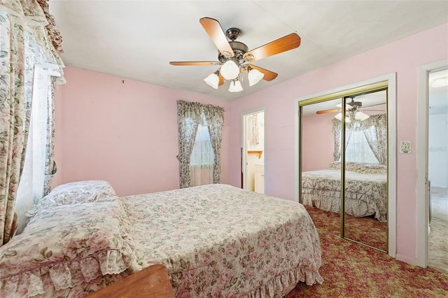 202 SE 49TH DRIVE, Gainesville, FL 32641