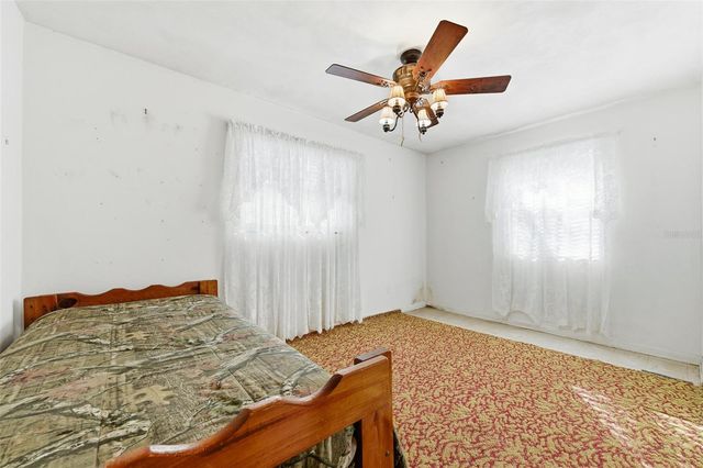 202 SE 49TH DRIVE, Gainesville, FL 32641