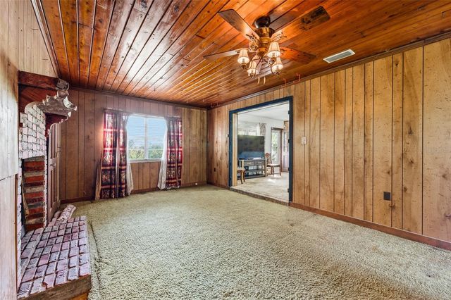 202 SE 49TH DRIVE, Gainesville, FL 32641