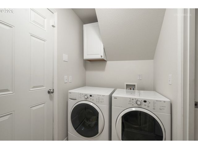 9606 Sw 54TH Ave, Portland, OR 97219