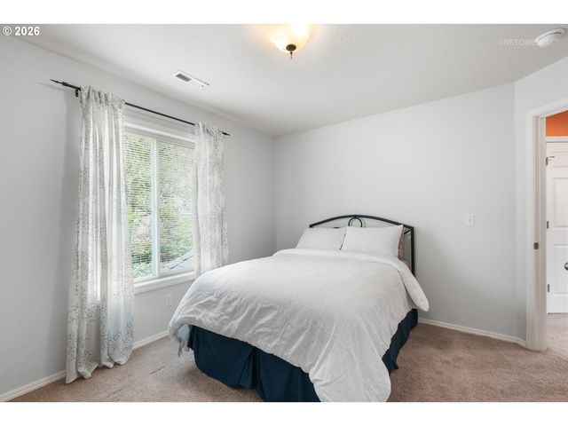 9606 Sw 54TH Ave, Portland, OR 97219
