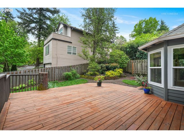 9606 Sw 54TH Ave, Portland, OR 97219