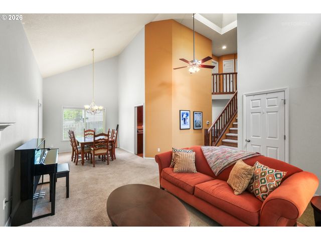 9606 Sw 54TH Ave, Portland, OR 97219
