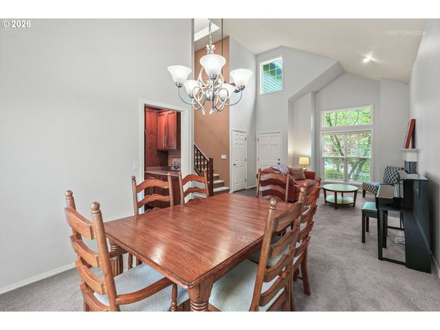 9606 Sw 54TH Ave, Portland, OR 97219
