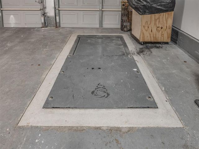 833 SE 9th Street, Moore, OK 73160