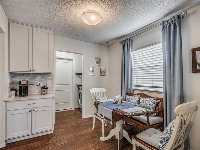 833 SE 9th Street, Moore, OK 73160