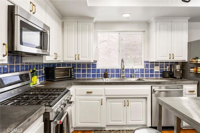 1768 Glendon Ave 4, Los Angeles, CA 90024