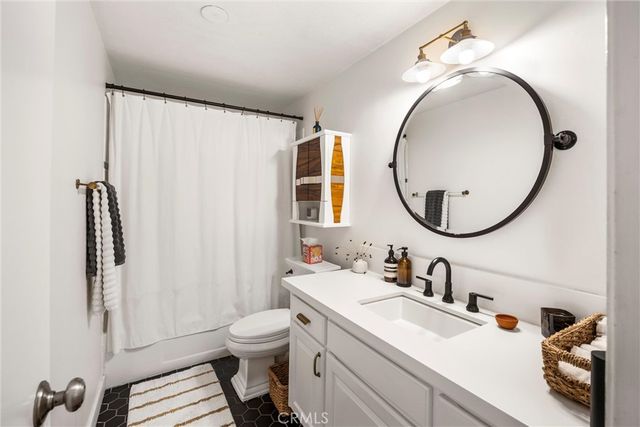 1768 Glendon Ave 4, Los Angeles, CA 90024